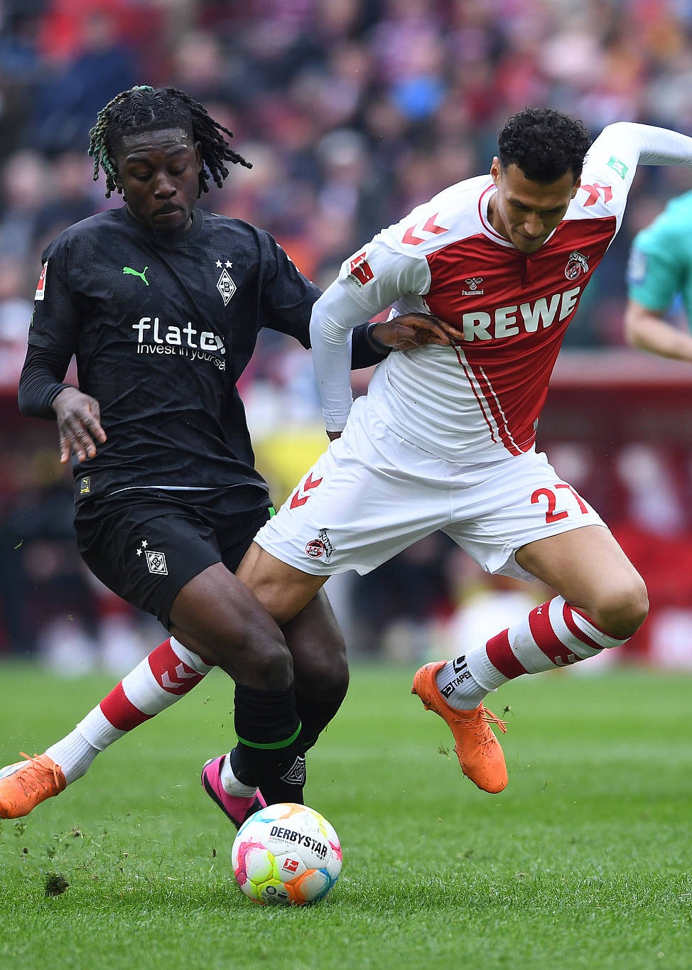 爱游戏全站-门兴格拉德巴赫发布备战花絮，转会期外线爆发，全明星赛任务艰巨，赛季目标并未改变(沙尔克04与门兴)